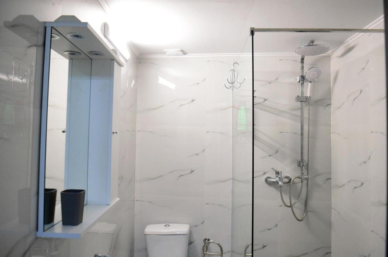 Private Apartment In The City Centre. オラデア エクステリア 写真