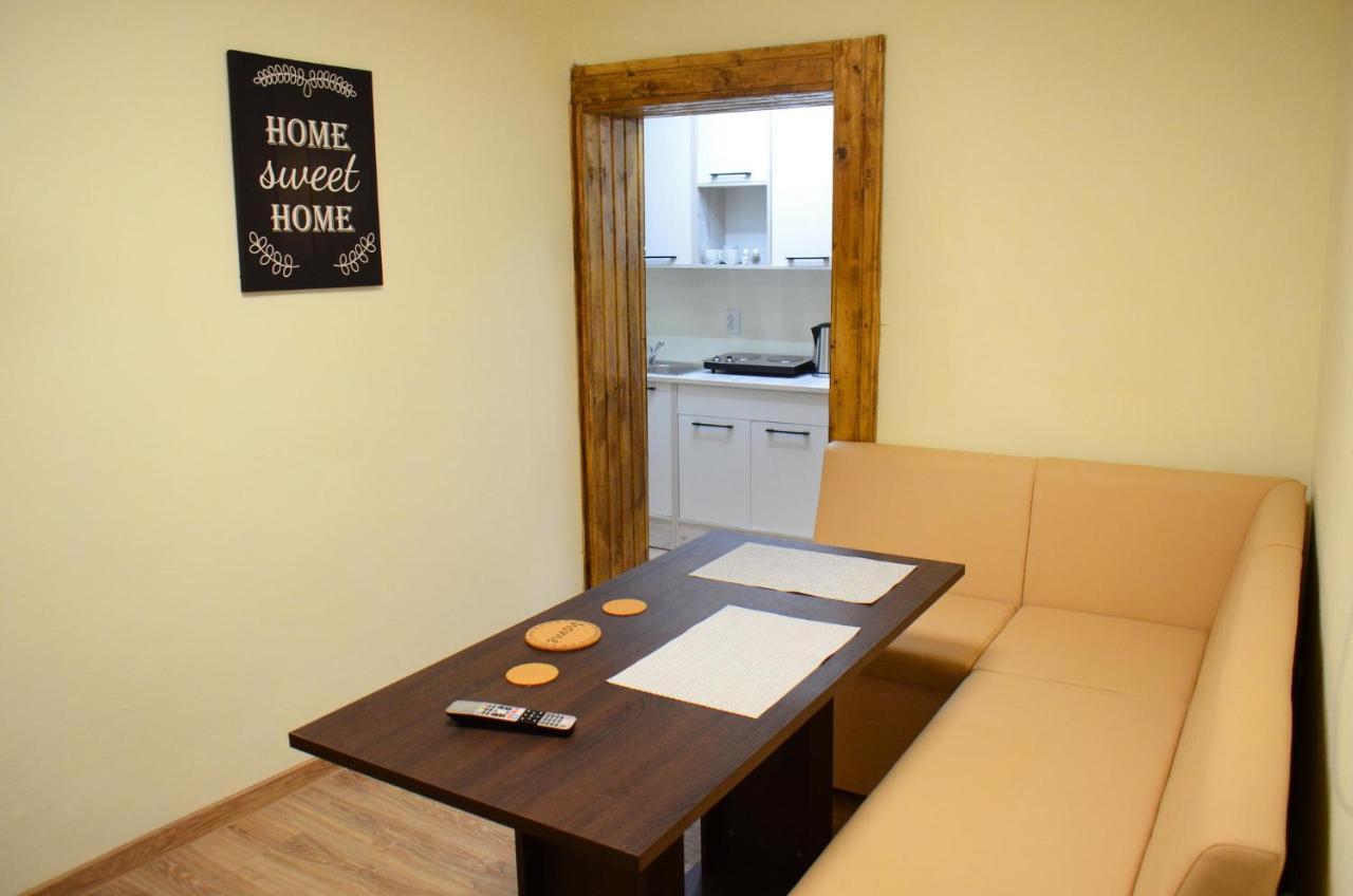 Private Apartment In The City Centre. オラデア エクステリア 写真
